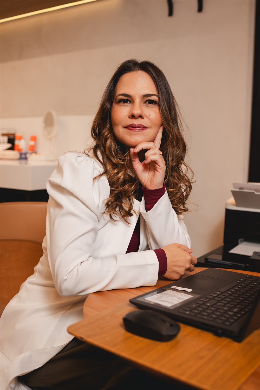 Dra. Janaina Garrido em atendimento